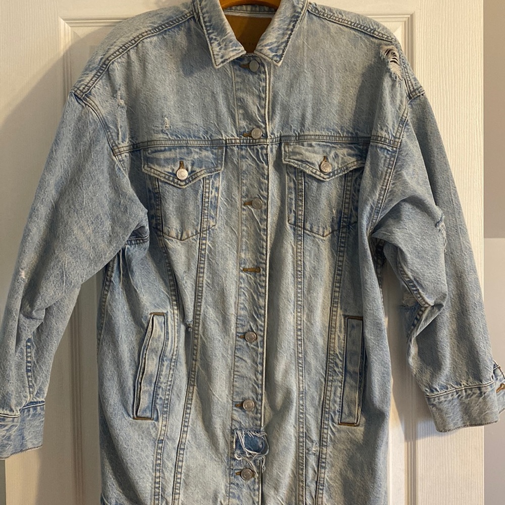 Distress boyfriend denim jacket